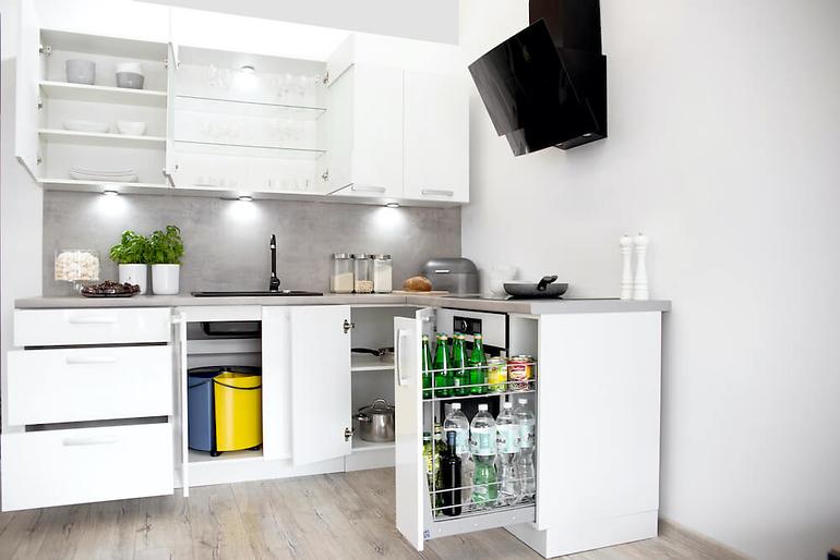 Konyhaszekrény Vita D60PK 2133 PL fehér fényű