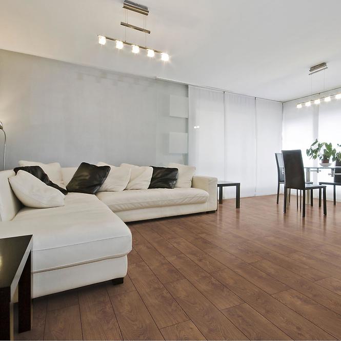 Laminált padló tölgy Lancaster 8mm AC4 Villa WR 55064,2
