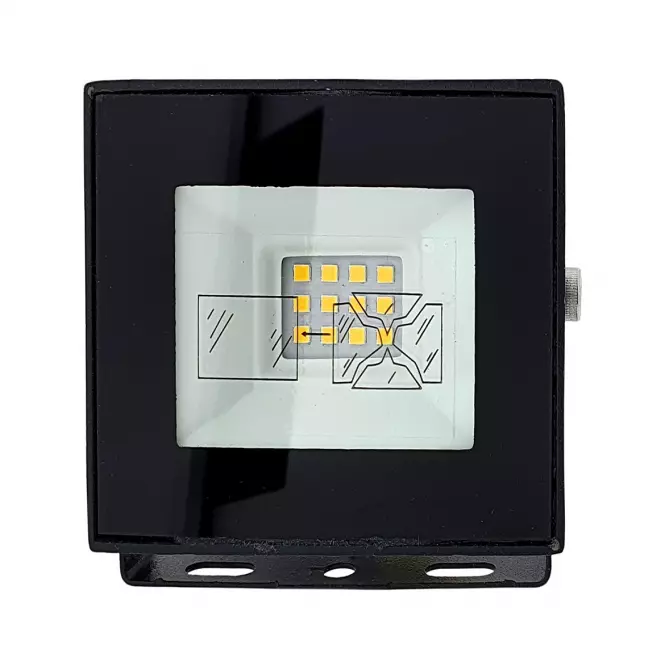 LED spotlámpa 10W 4200K EM