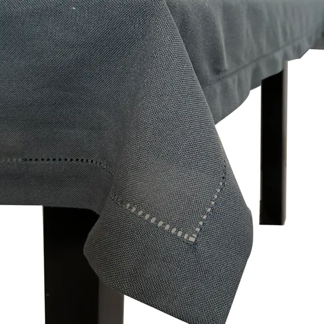 Asztalterítő SAGA világosszürke 140x180 easy care,2