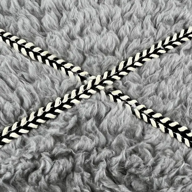 Párnahuzat Sherpa 45x45 szürke Merkury Home,3