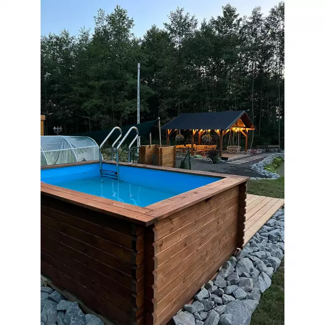 Fából készült medence 3x2 m