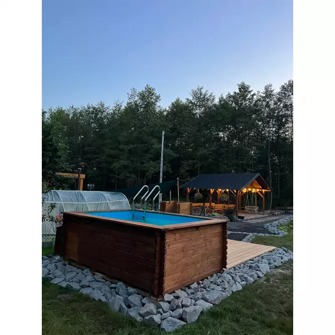 Fából készült medence 3x2 m