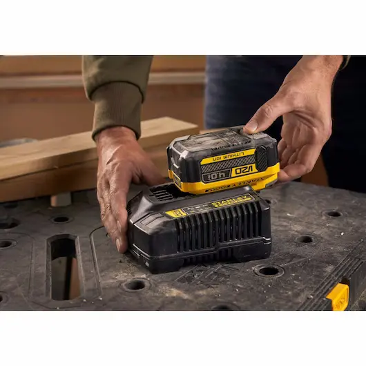 Stanley Fatmax akkumulátor 18V 4.0Ah V20 SFMCB204,3
