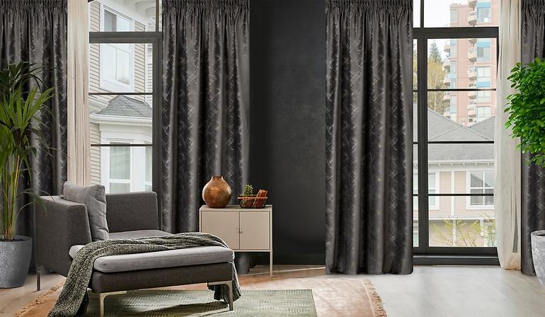 Sötétítő ADRIA 140X270 ráncolószalagon 400288