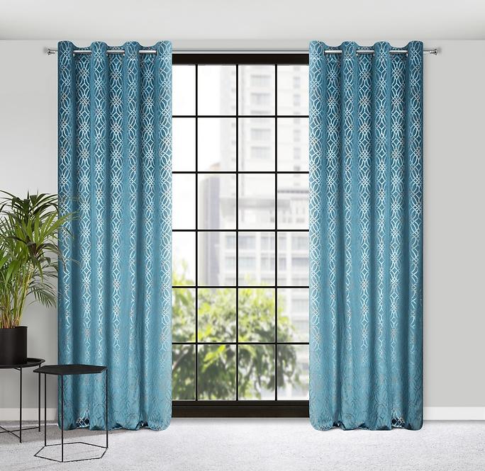 Sötétítő ARETA 140X250 karikán 390157,2