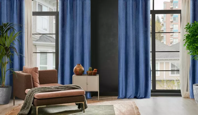 Sötétítő LUSSI 140X250 karikán 384506