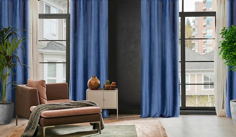Sötétítő LUSSI 140X250 karikán 384506