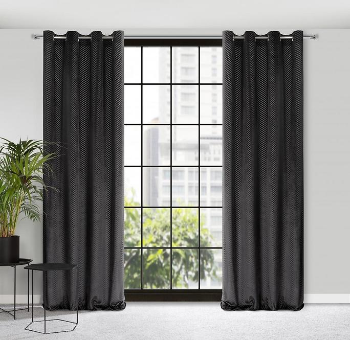 Sötétítő LUSSI 140X250 karikán 384507,2