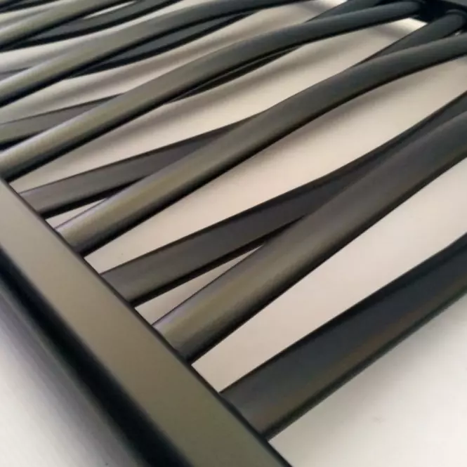 Fürdőszoba radiátor Łezka 3D Ł3D 29/40 fekete 1580x440