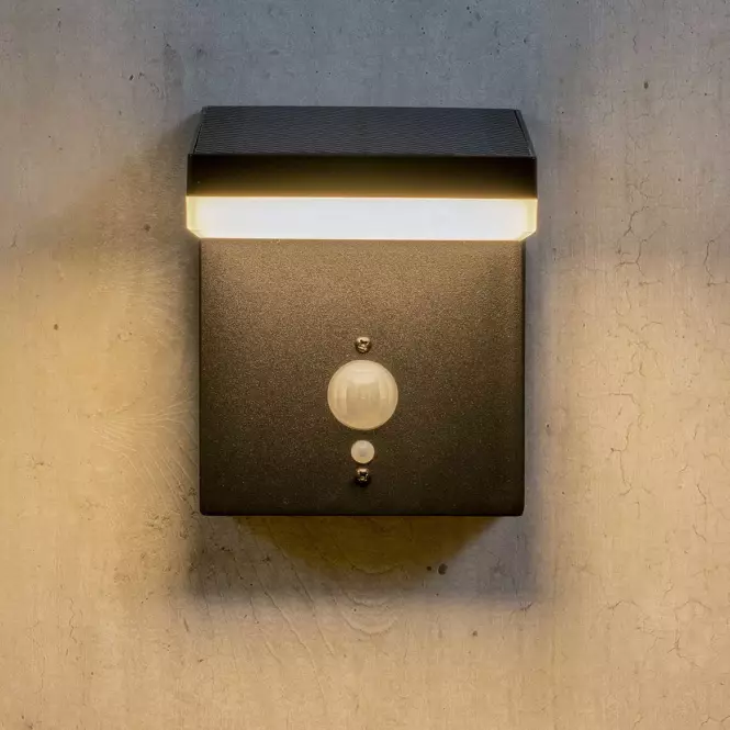 Napelemes fali lámpa mozgásérzékelővel 46823 Black K1,5