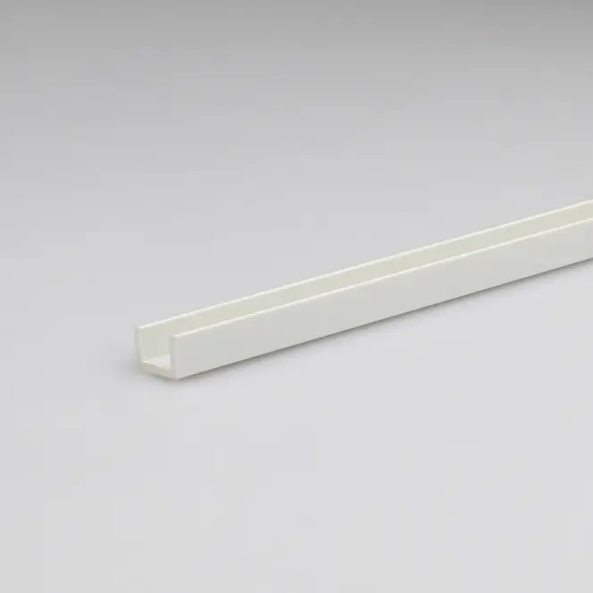 Profil u pvc fehér fényes 6.2x8.7x1000