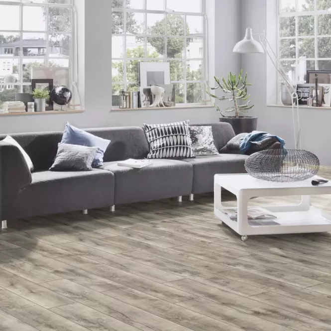 Laminált padló tölgy Cordian 8mm AC4 364K
