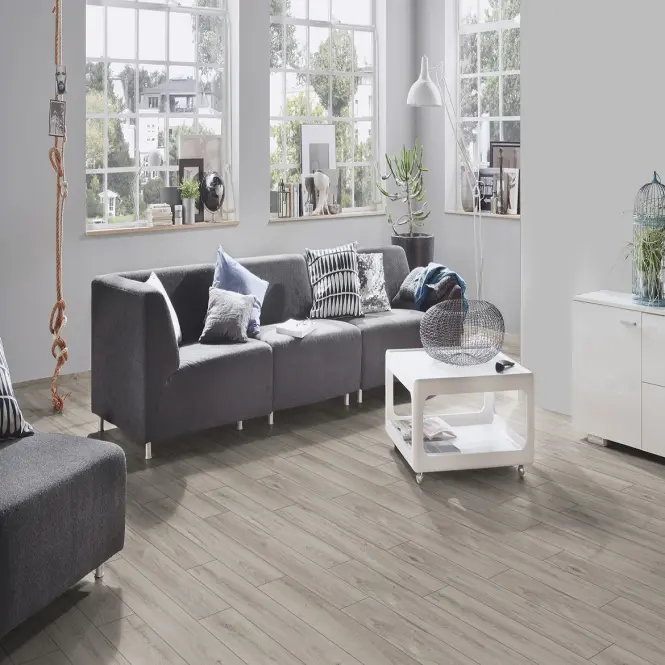 Laminált padló tölgy Longbow 8mm AC4 Eurohome Villa PP K418