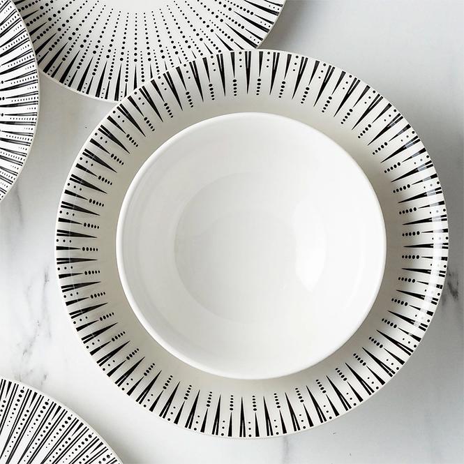 Porcelán salátástál Iris 23 cm