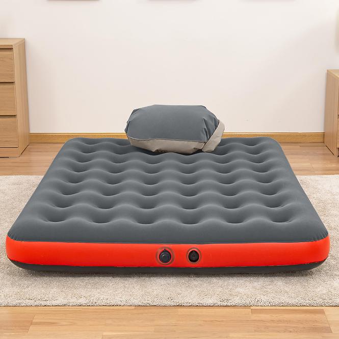 Felfújható matrac pumpával 2,03x1,52x0,22m 67703,8