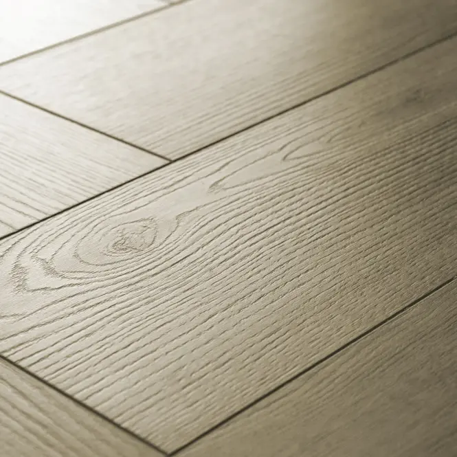Laminált padló Tölgy Alicante 8mm AC5 Herringbone WR 63272