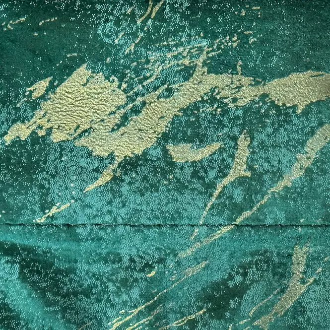 Karikás függöny Velvet Justi YX514/15 135x250 cm zöld,2