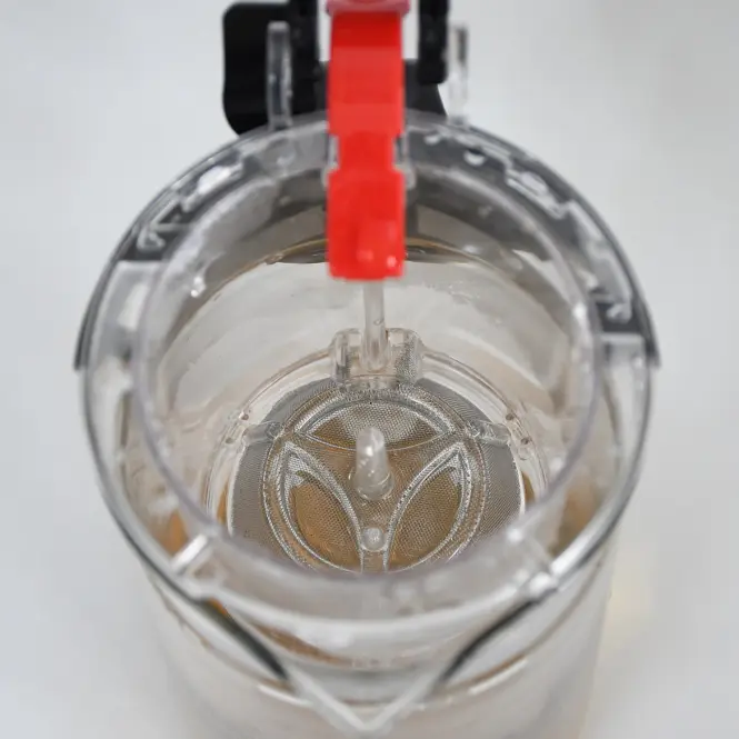 Üveg kancsó sűrővel 802ML,4