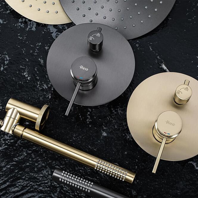 Zuhanyszett Rea rejtett Lungo Grip titán + BOX,7