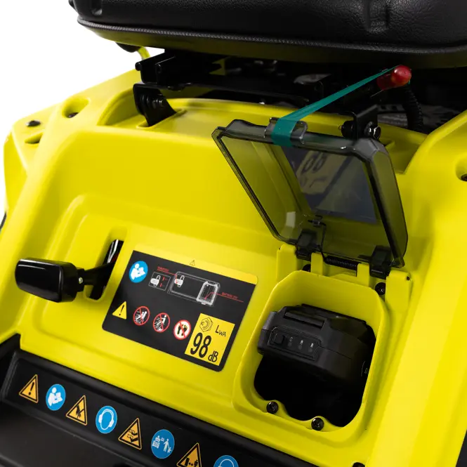 Kerti traktor Rider 224 cm3 4,4 kW kôš 150 l GARDYER RT610