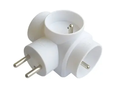 Elosztó 3X2P+Z Z/U fehér 28207