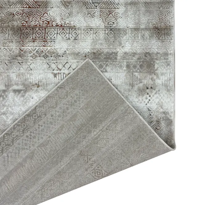 Szőnyeg Pierre Cardin  Bellis 1,2/1,7 Cu06b Bd13b 1zb,5