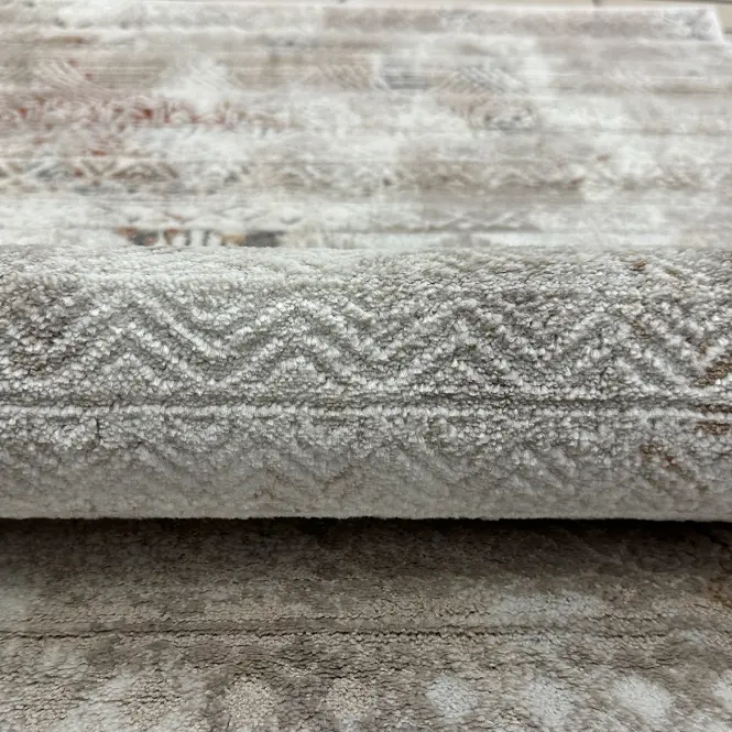 Szőnyeg Pierre Cardin  Bellis 1,2/1,7 Cu06b Bd13b 1zb,7