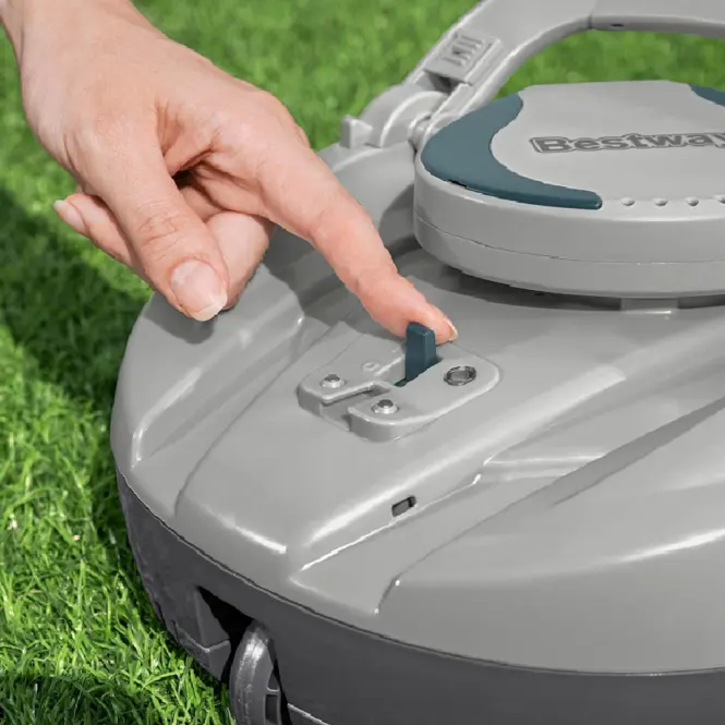 Medencetisztító robot BESTWAY AQUATRONIX™ G150 58960