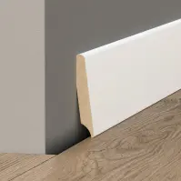 Padlólista mdf 9003 fehér 57mm 2.2m