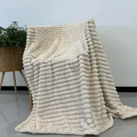 Takaró Nicola CL2617 200x220 cm világos bézs
