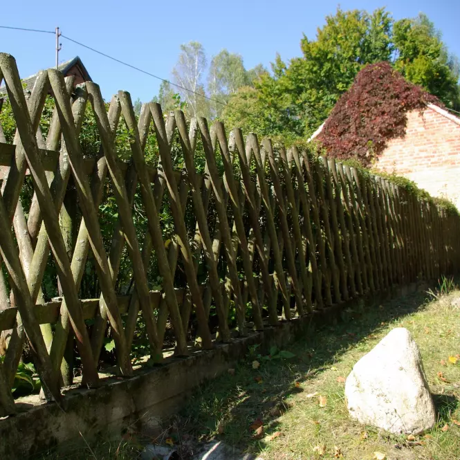 Hatszögű kerítés 4.6.B250H80