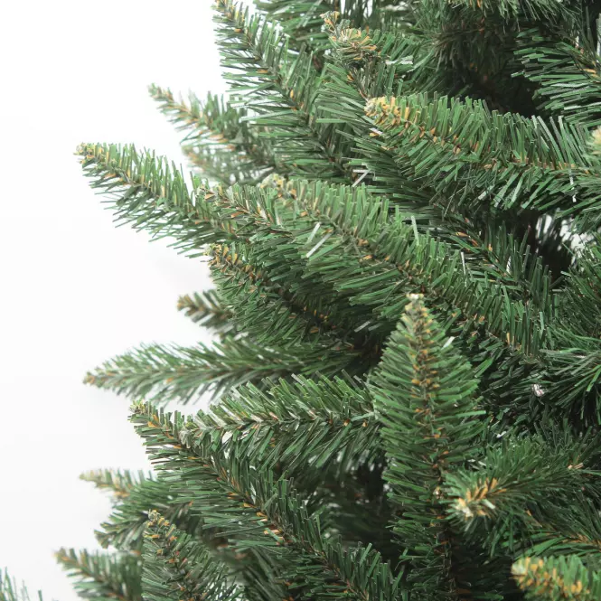 Karácsonyfa, lucfenyő  nat 220 cm.,4