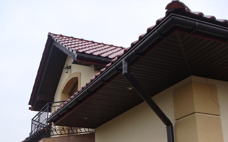 Soffit perforált PCV SVP-09 Barna