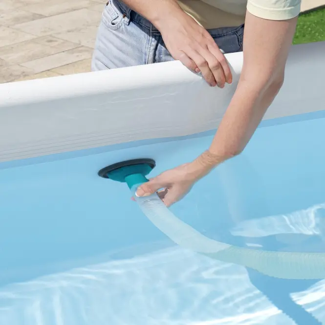 Többcélú tisztító készlet + skimmer 58237