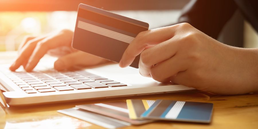 Hogyan lehet spórolni a felújításon? Saját hozzájárulás és újrahasznosítás